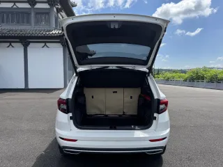 Skoda Karoq 2022 — фото 48 из 58