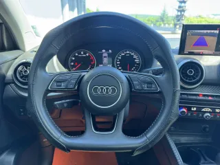 Audi Q2 2021 — фото 15 из 29