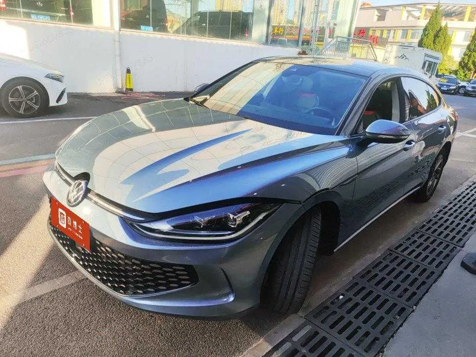 Volkswagen Lamando L