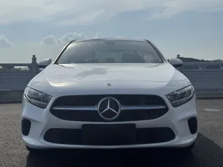 Mercedes A-Class 2022 — фото 51 из 56