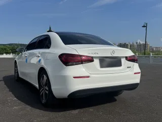 Mercedes A-Class 2022 — фото 49 из 56
