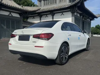 Mercedes A-Class 2022 — фото 46 из 56