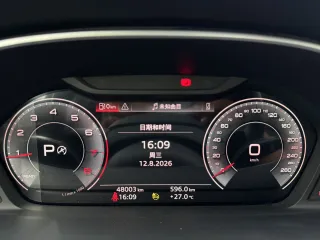 Audi Q3 2022 — фото 22 из 27