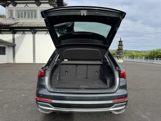 Audi Q3 2022 — фото 20 из 27