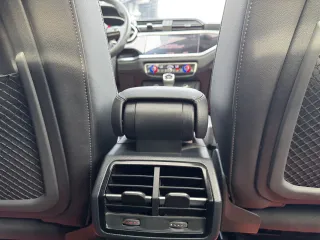 Audi Q3 2022 — фото 18 из 27