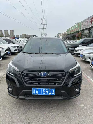 Subaru Forester 2023 — фото 3 из 6