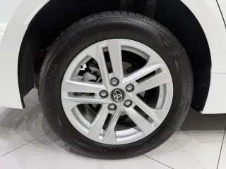 Toyota Levin 2022 — фото 17 из 25
