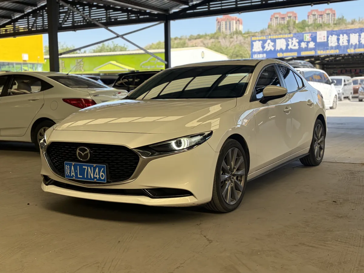 Mazda 3