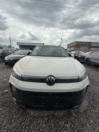 Volkswagen Tiguan L 2026 — фото 1 из 9