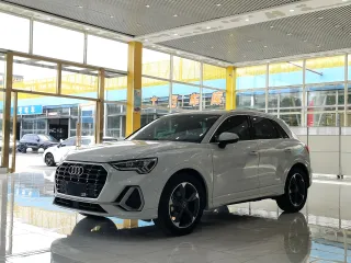 Audi Q3 2022 — фото автомобиля из Китая