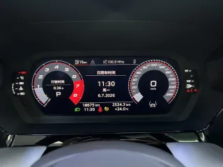 Audi A3 2023 — фото 4 из 27