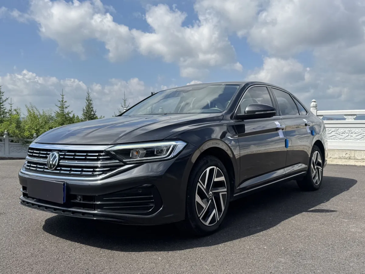 Volkswagen Sagitar