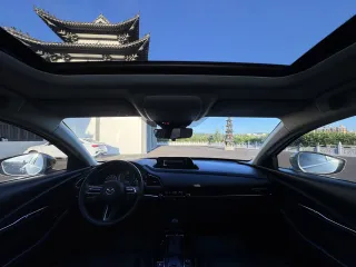 Mazda CX-30 2022 — фото 17 из 58