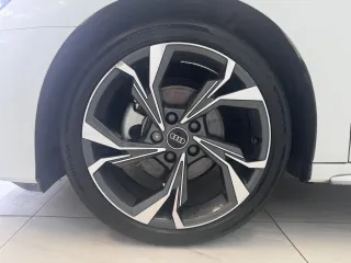 Audi A3 2021 — фото 18 из 27