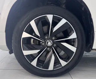 Skoda Karoq 2022 — фото 36 из 54