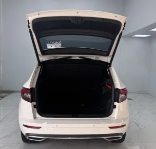 Skoda Karoq 2022 — фото 38 из 54