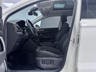 Volkswagen Tharu 2021 — фото 10 из 52