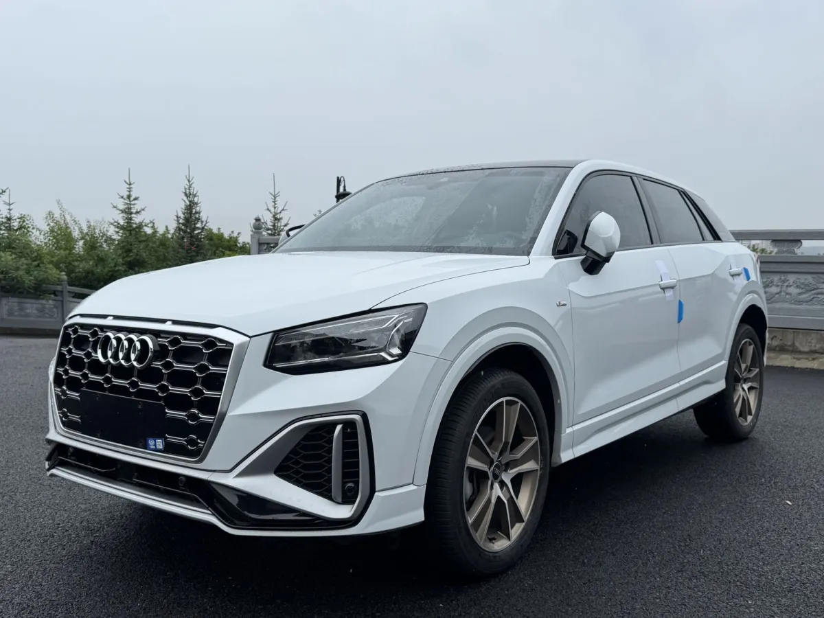 Audi Q2