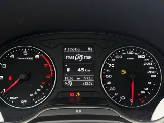 Audi Q2 2023 — фото 22 из 26