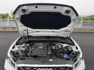 Audi Q2 2023 — фото 18 из 26