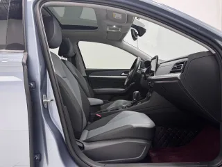 Volkswagen Lavida 2022 — фото 28 из 48
