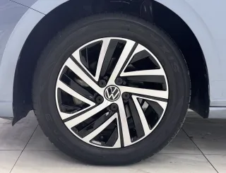 Volkswagen Lavida 2022 — фото 34 из 48