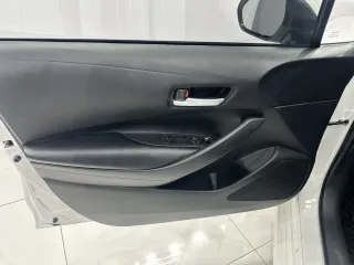 Toyota Corolla 2023 — фото 8 из 54