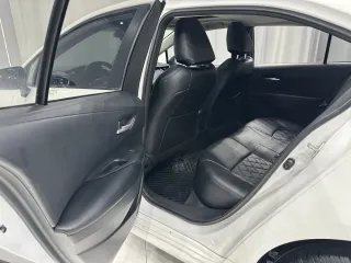 Toyota Corolla 2023 — фото 39 из 54