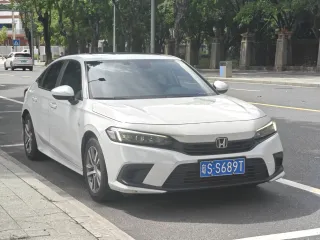 Honda Civic 2022 — фото 2 из 9