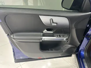 Mercedes-Benz GLB 2020 — фото 6 из 25