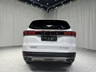 Jetour X70 2021 — фото 1 из 25