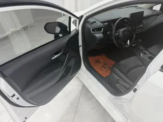 Toyota Corolla 2022 — фото 7 из 25