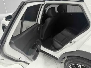Kia KX3 2023 — фото 8 из 9