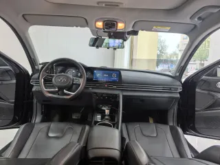 Hyundai Elantra 2022 — фото 15 из 28