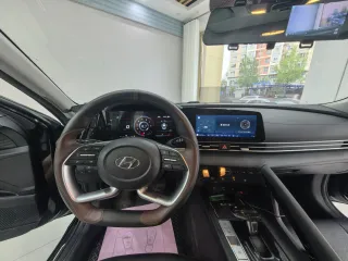 Hyundai Elantra 2022 — фото 9 из 28