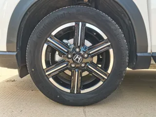 Honda Vezel 2023 — фото 6 из 18