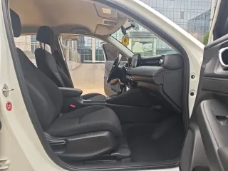Honda Vezel 2023 — фото 12 из 24