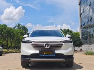 Honda Vezel 2023 — фото 24 из 32