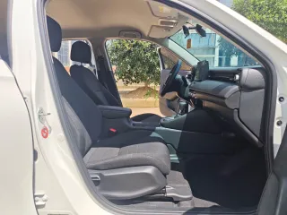 Honda Vezel 2023 — фото 5 из 32