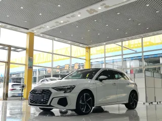 Audi A3 2022 — фото автомобиля из Китая