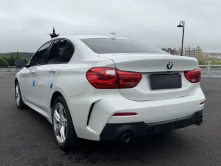 BMW 1-Series 2022 — фото 6 из 25