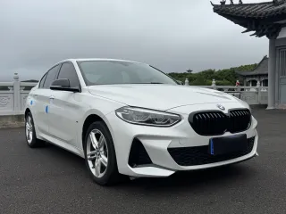 BMW 1-Series 2022 — фото 3 из 25