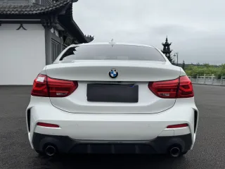 BMW 1-Series 2022 — фото 5 из 25