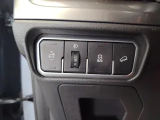 Haval H6 2023 — фото 16 из 27
