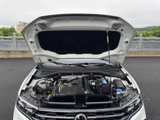 Volkswagen T-Roc 2022 — фото 18 из 30