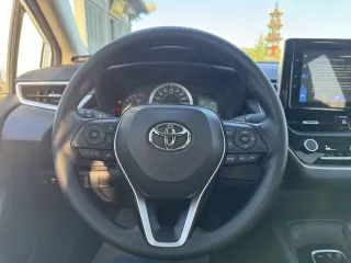 Toyota Corolla 2023 — фото 15 из 30