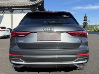 Audi Q3 2021 — фото 1 из 27
