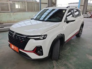 Changan CS35 2022 — фото автомобиля из Китая