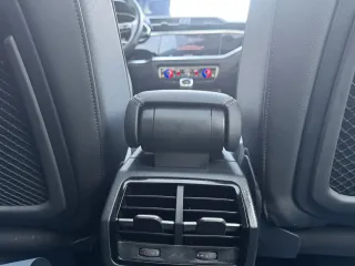 Audi Q3 2022 — фото 22 из 27