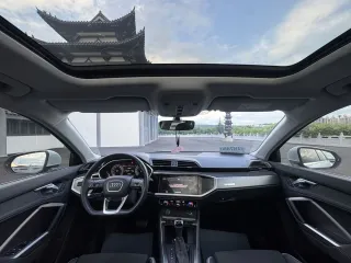 Audi Q3 2022 — фото 15 из 27